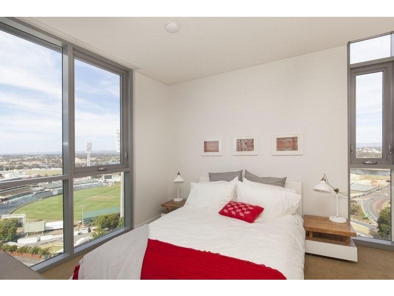 1604/8 Adelaide Terrace, East Perth WA 6004