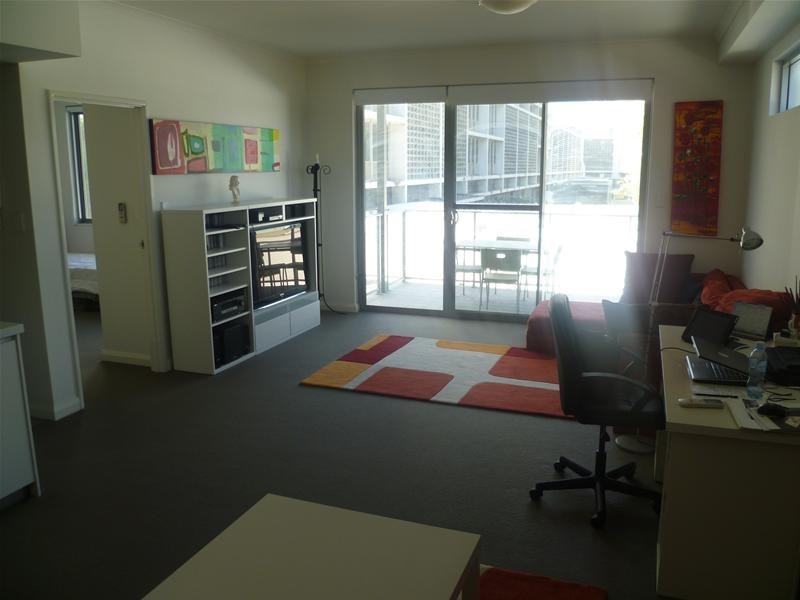 Erskine Link, East Perth WA 6004