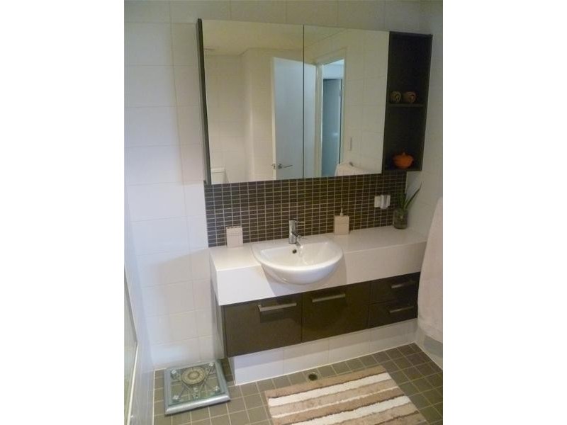 Erskine Link, East Perth WA 6004