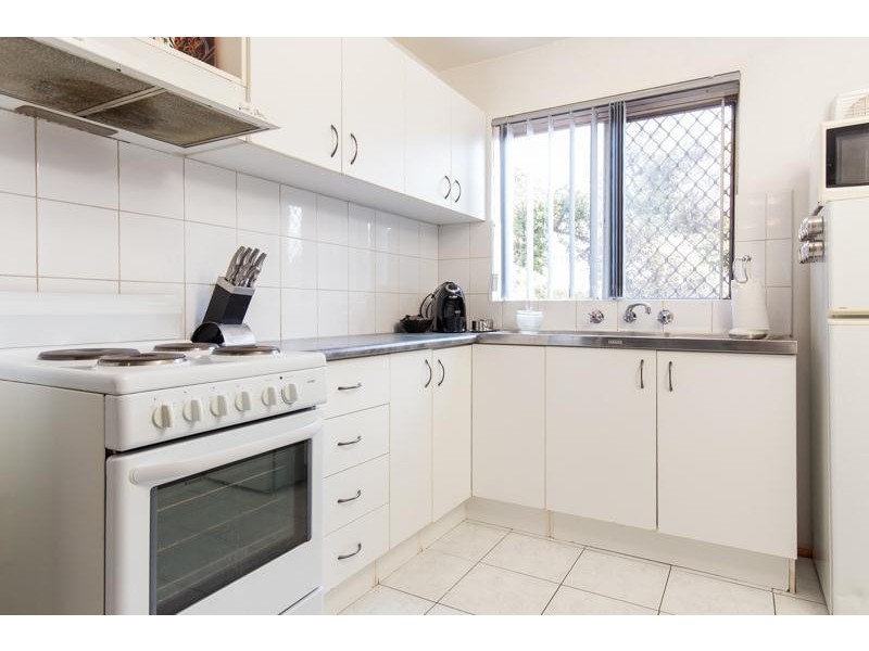 9/200 Railway Parade, West Leederville WA 6007