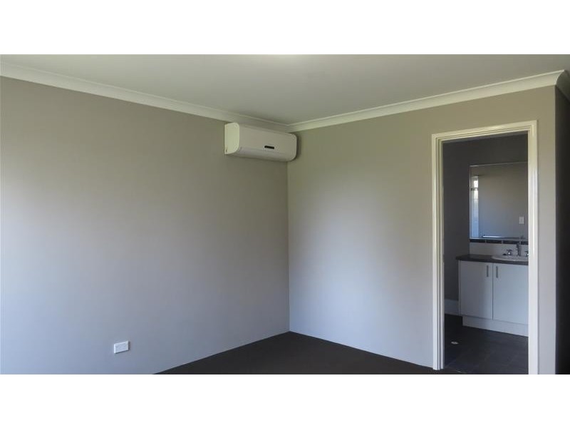 41 Van Gogh Road, Tapping WA 6065