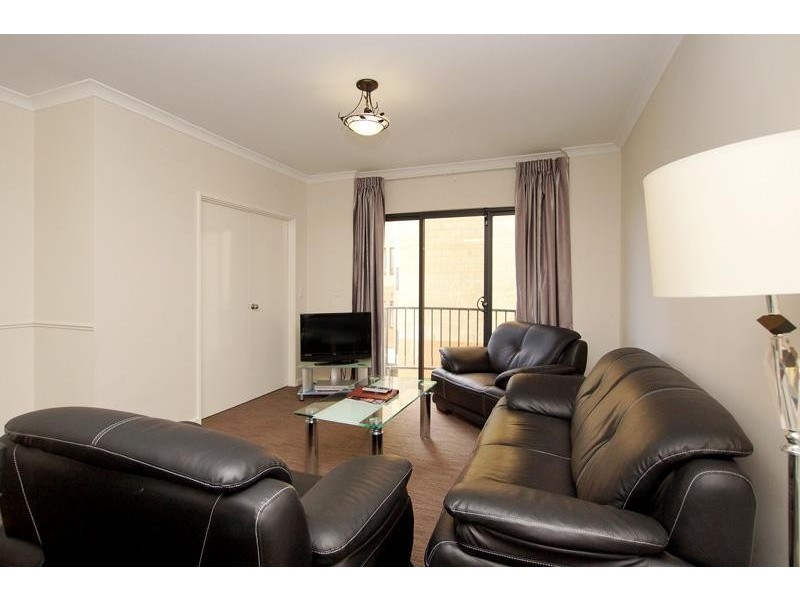 16/11 Regal Place, East Perth WA 6004