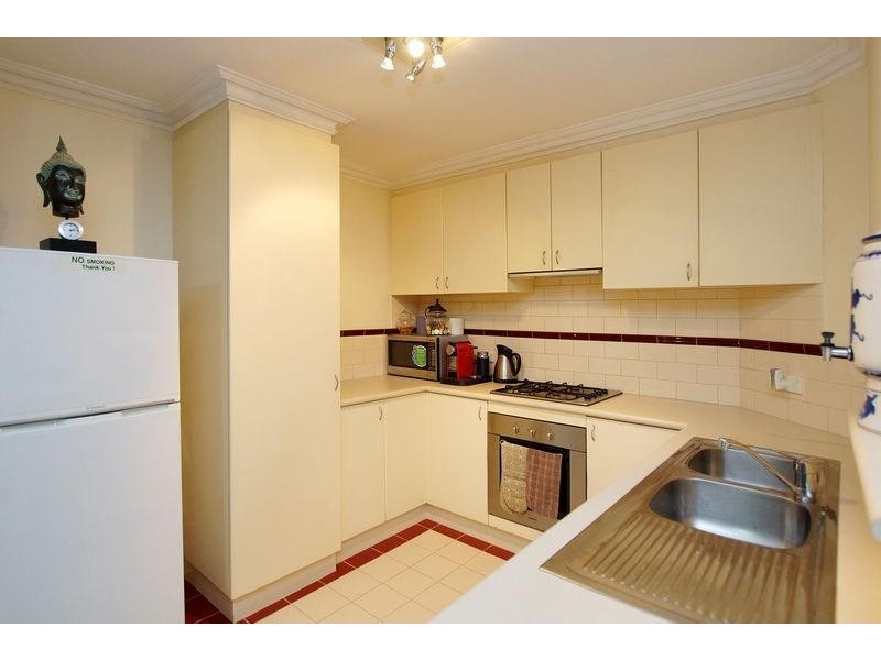 32/30 Bishops Row, East Perth WA 6004