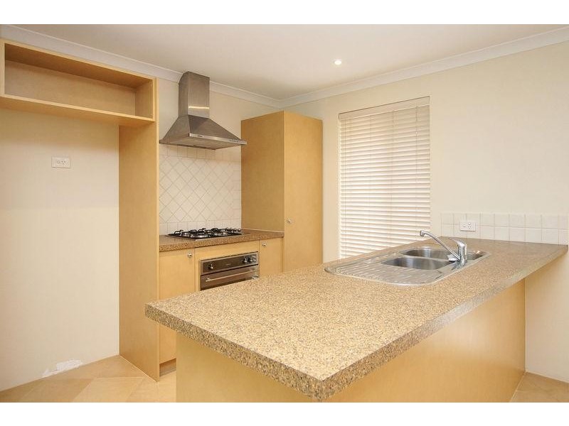 12 Riverlinks Drive, Clarkson WA 6030