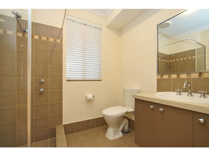 12 Riverlinks Drive, Clarkson WA 6030