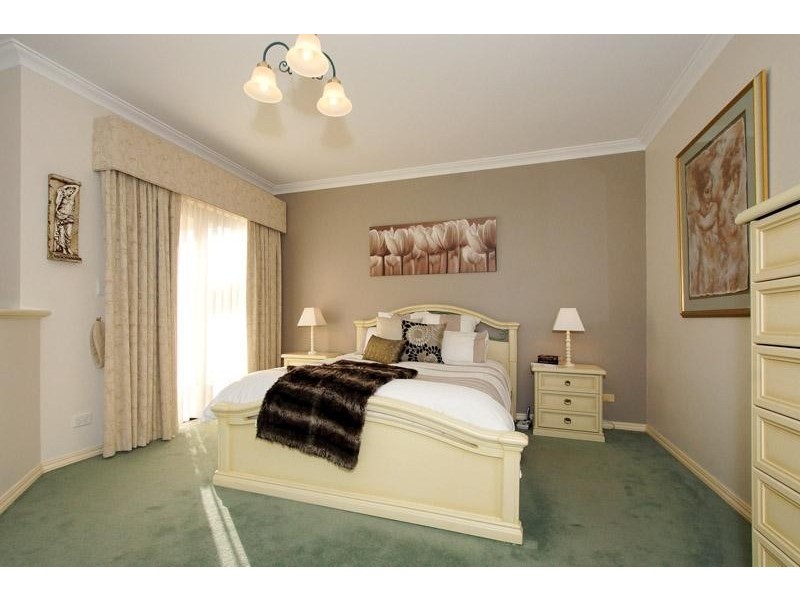 29 Henley Road, Mount Pleasant WA 6153