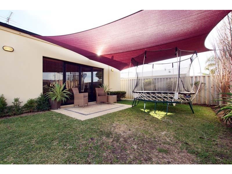 29 Henley Road, Mount Pleasant WA 6153