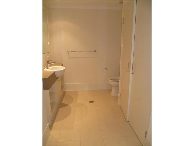 11/18 Wellington  Street, East Perth WA 6004