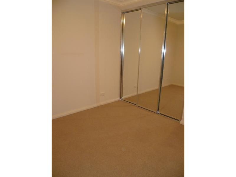 11/18 Wellington  Street, East Perth WA 6004