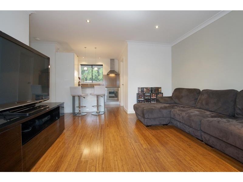 9/204 Royal Street, Yokine WA 6060