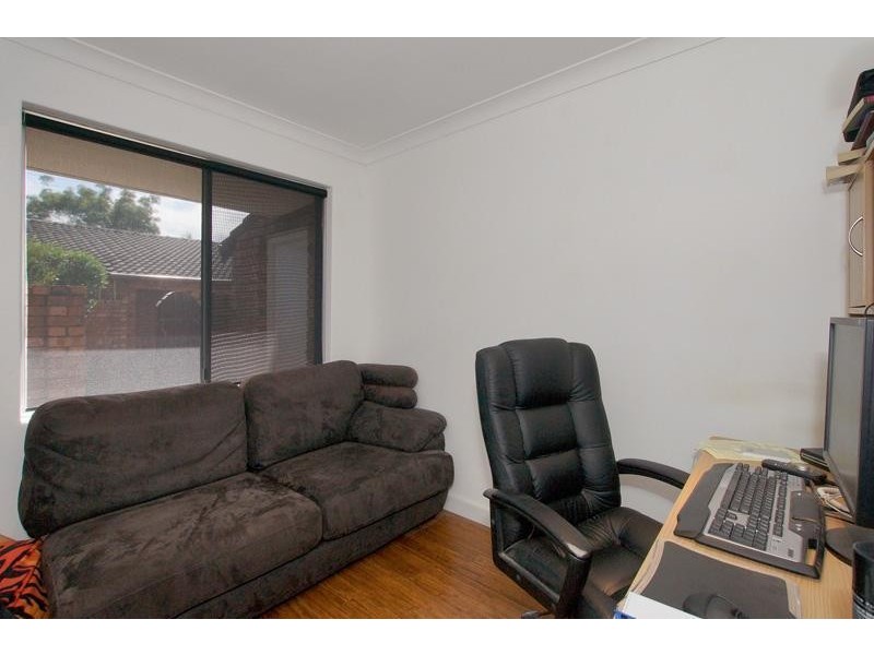 9/204 Royal Street, Yokine WA 6060