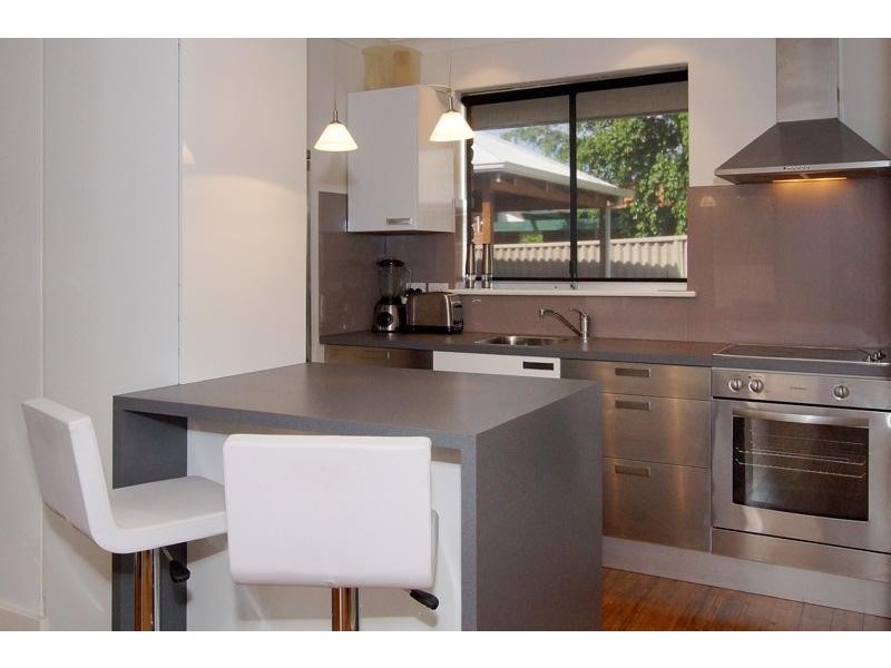 9/204 Royal Street, Yokine WA 6060