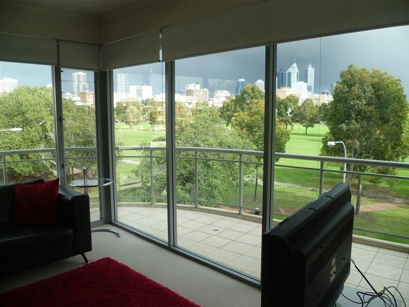 13/178 Bennett Street, East Perth WA 6004