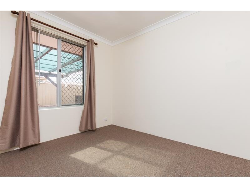 8 Elsfield Way, Bassendean WA 6054