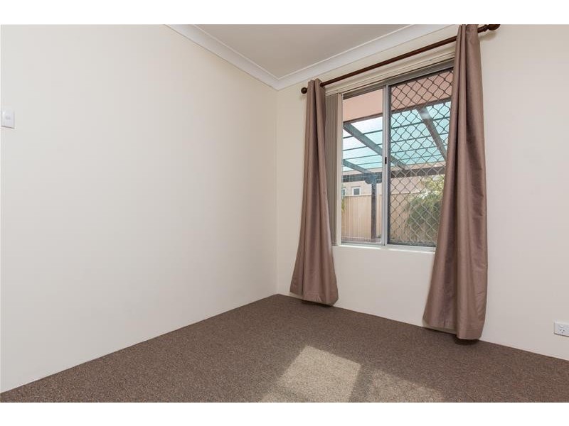 8 Elsfield Way, Bassendean WA 6054