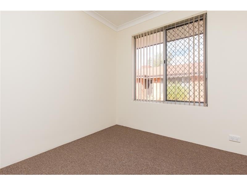 8 Elsfield Way, Bassendean WA 6054