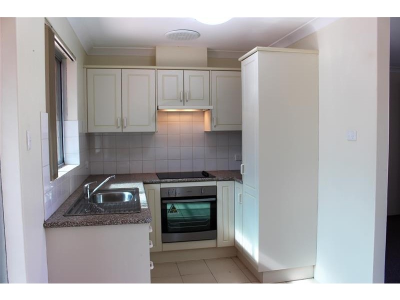 8 Elsfield Way, Bassendean WA 6054