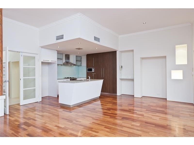 5 Vanguard Terrace, East Perth WA 6004