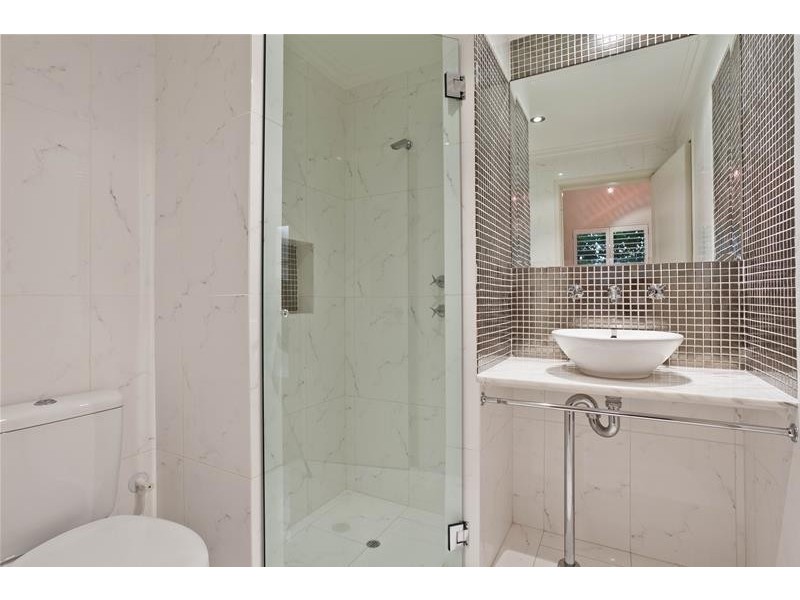 5 Vanguard Terrace, East Perth WA 6004