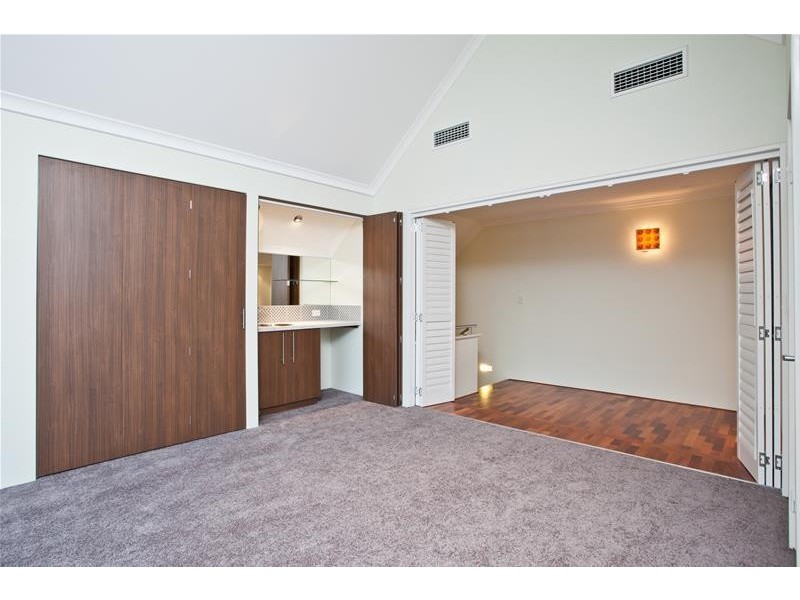 5 Vanguard Terrace, East Perth WA 6004