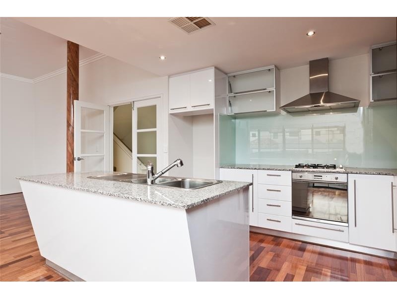 5 Vanguard Terrace, East Perth WA 6004