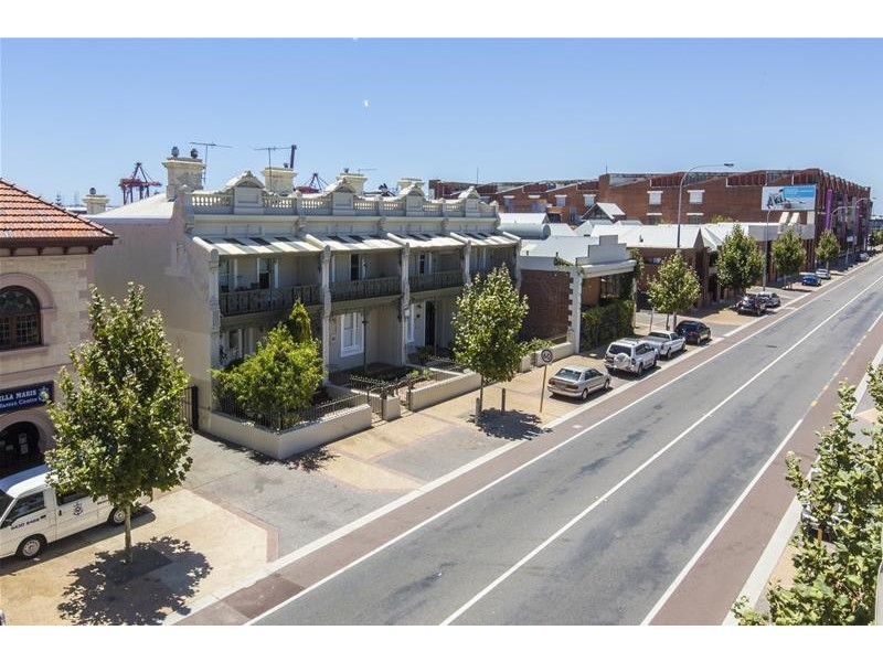 11 Queen Victoria Street, Fremantle WA 6160