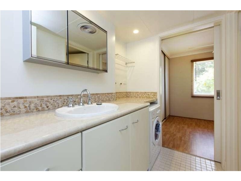 19/2 Waterway Court, Churchlands WA 6018