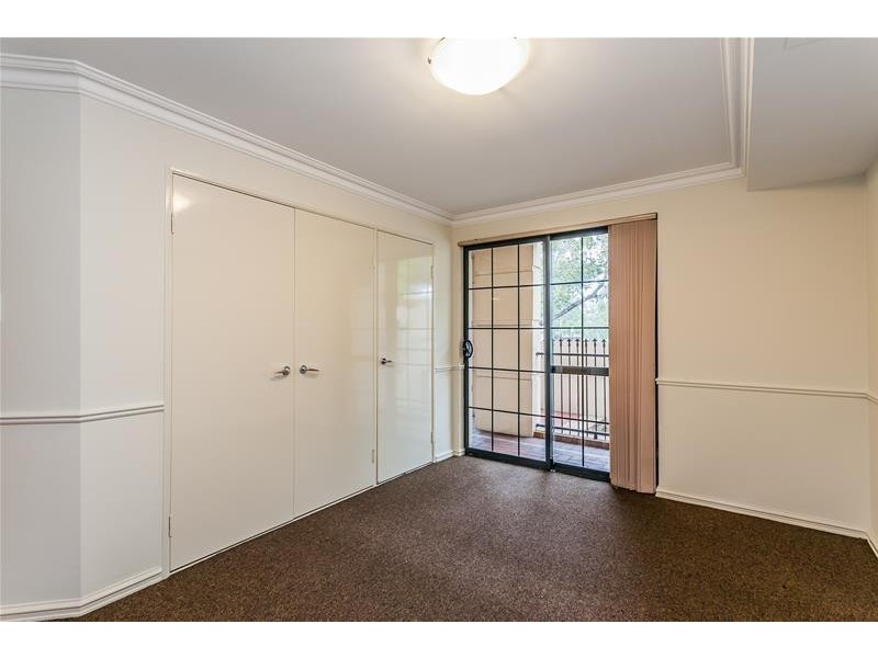 2/125 Wellington Street, East Perth WA 6004