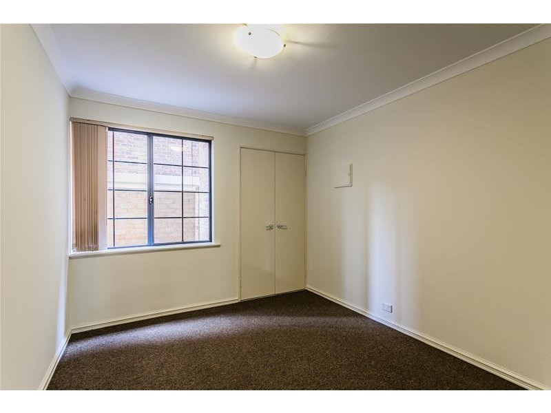 2/125 Wellington Street, East Perth WA 6004
