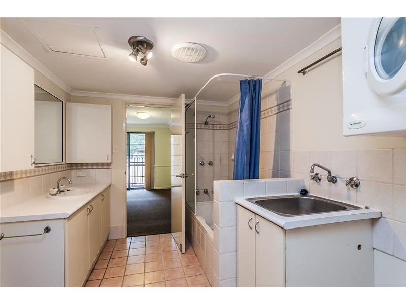 2/125 Wellington Street, East Perth WA 6004