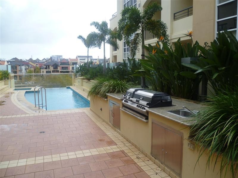 67/20 Royal Street, East Perth WA 6004