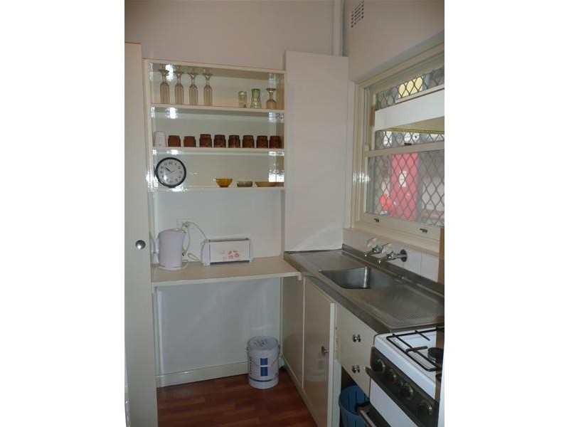 8/124 Terrace Road, Perth WA 6000