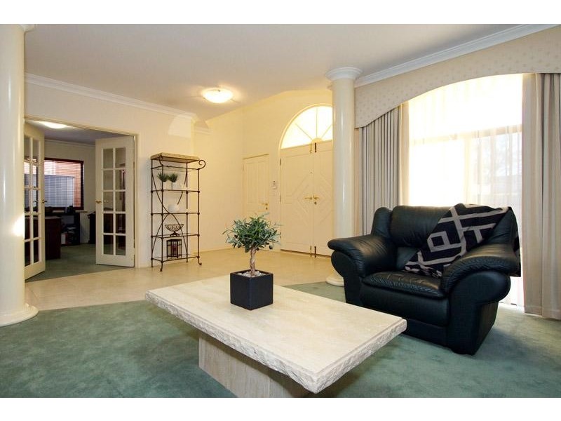 29 Henley Road, Mount Pleasant WA 6153