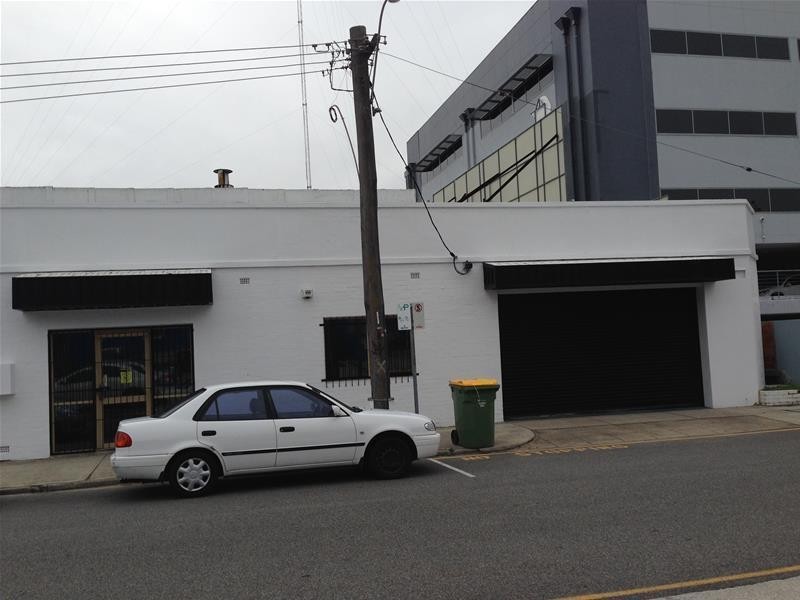 4 Bermondsey Street, West Leederville WA 6007