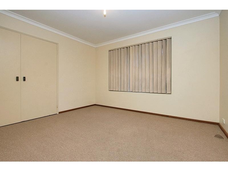 2 Garvey Street, Waterford WA 6152