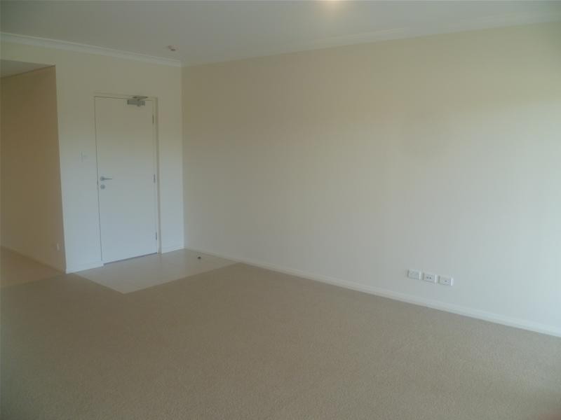 31/18 Wellington Street, East Perth WA 6004