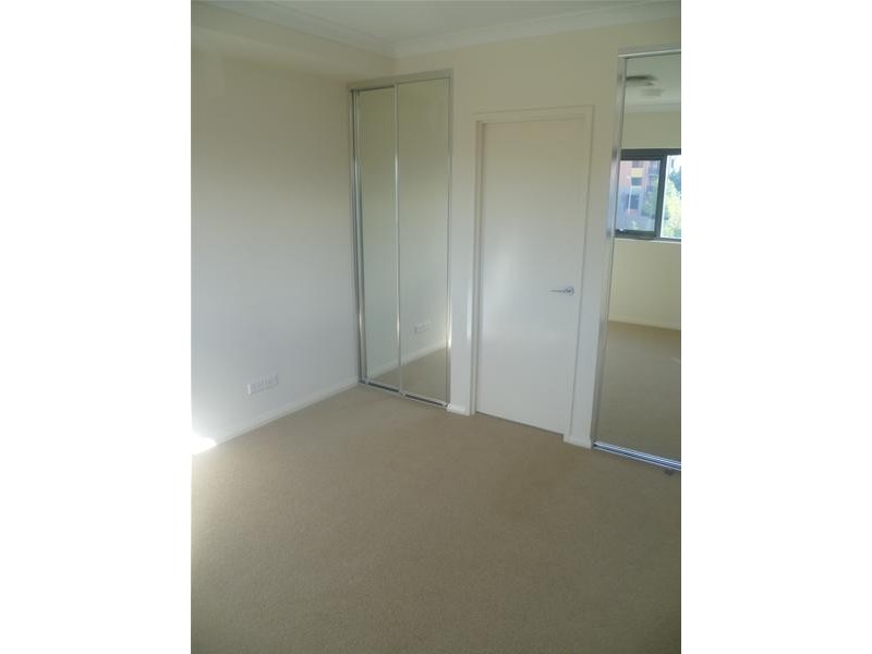 31/18 Wellington Street, East Perth WA 6004