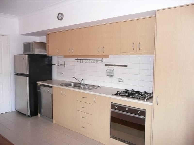 4.2/170 Adelaide Terrace, East Perth WA 6004