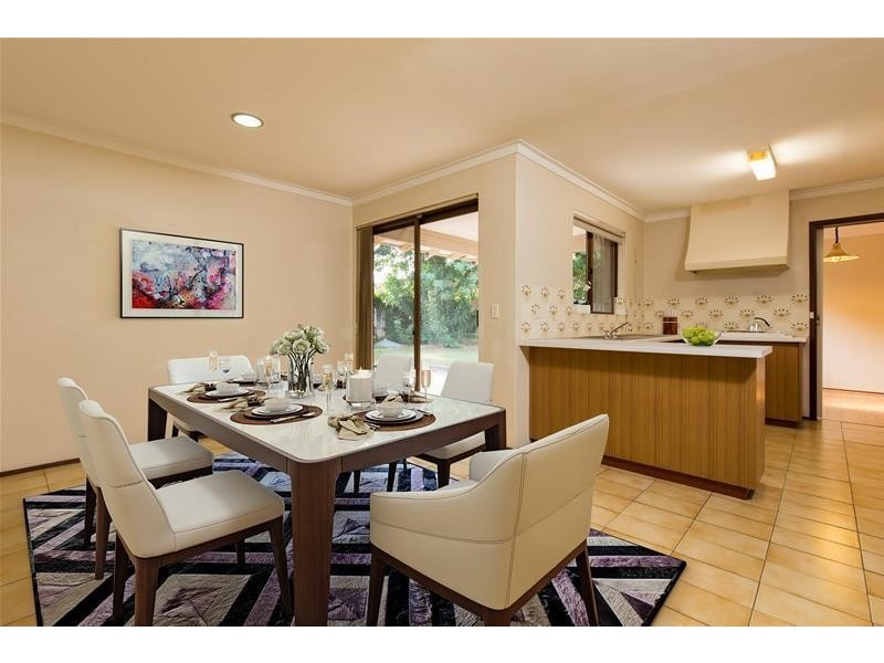 73 Henry Bull Drive, Bull Creek WA 6149