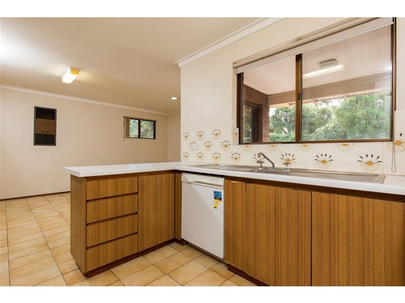 73 Henry Bull Drive, Bull Creek WA 6149