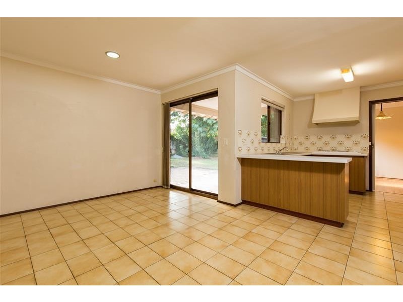 73 Henry Bull Drive, Bull Creek WA 6149