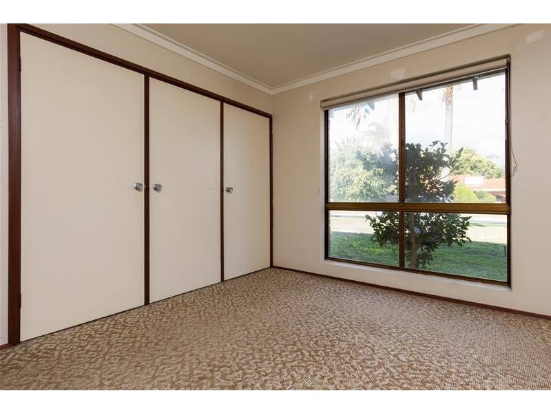 73 Henry Bull Drive, Bull Creek WA 6149