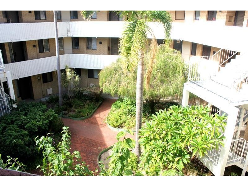 208/54 Nannine Place, Rivervale WA 6103