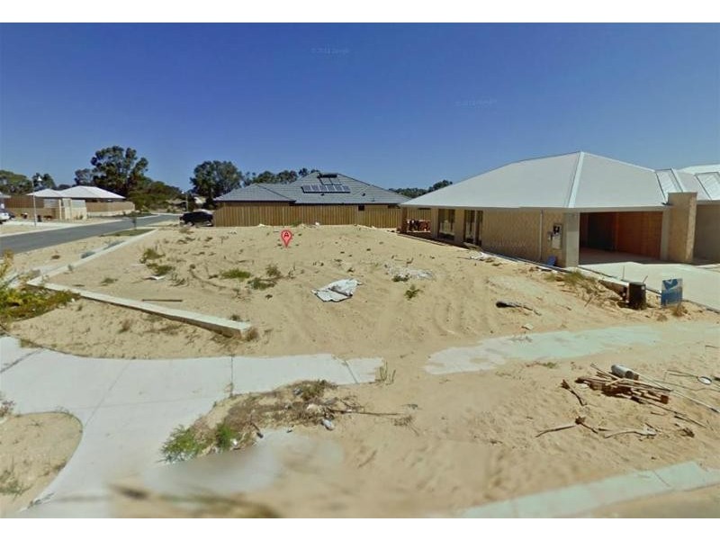 8 Spiral Flag Road, Yanchep WA 6035