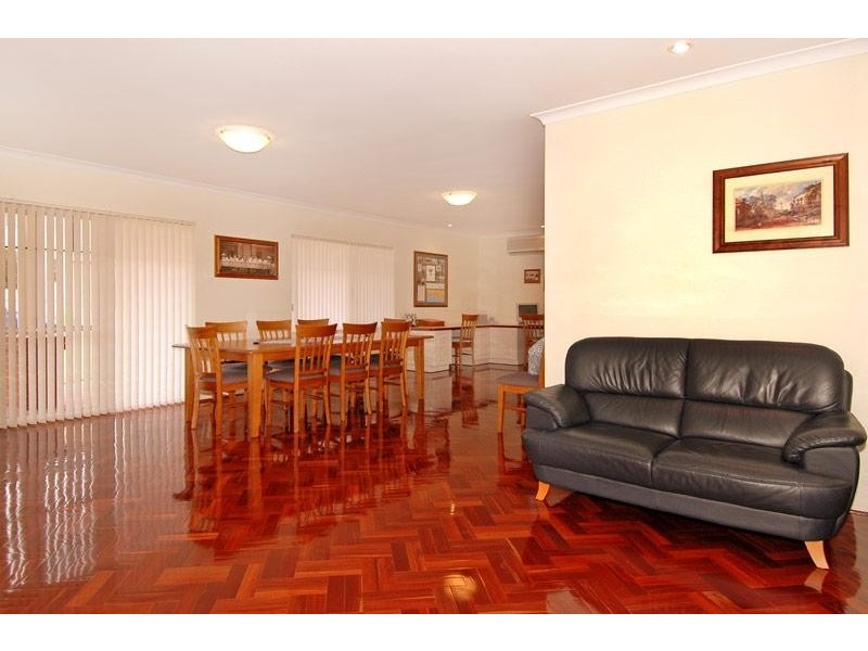 1 Redgate Lane, Dianella WA 6059