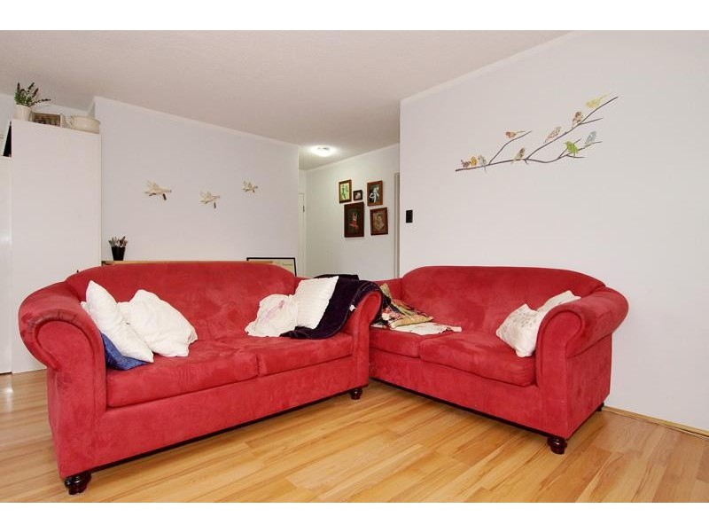 18/33 Farina Drive, Yokine WA 6060