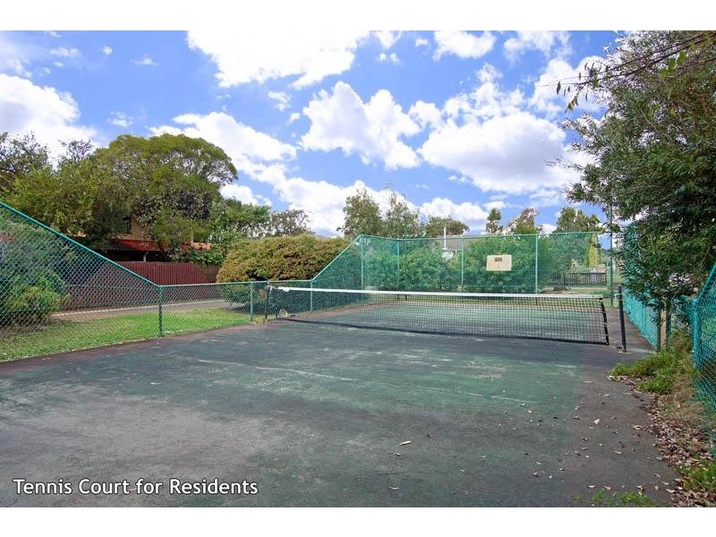 18/33 Farina Drive, Yokine WA 6060