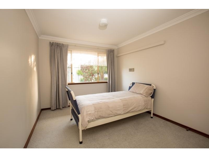 17 Falcon Place, Jandakot WA 6164