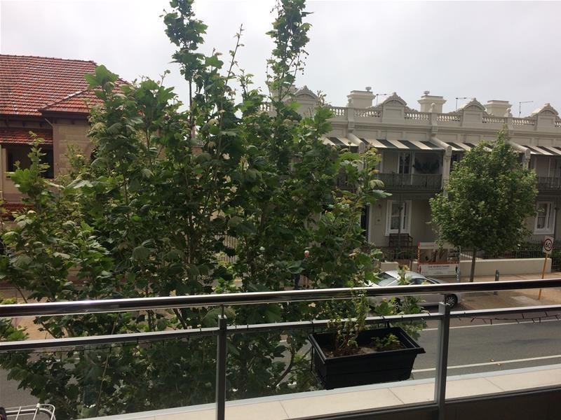 11/10 Quarry Street, Fremantle WA 6160