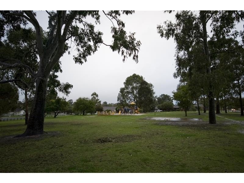 47 Carden Drive, Cannington WA 6107